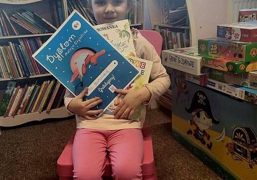 Grafika 1: Mała Książka Wielki Człowiek