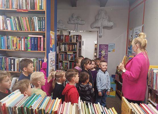 Grafika 2: Światowy Dzień Książki i Praw Autorskich