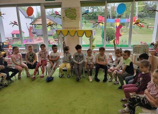 Grafika 1: Tydzień Bibliotek - 15 maja