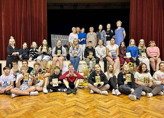 Grafika 6: Narodowe Czytanie - 07.09.2023r.