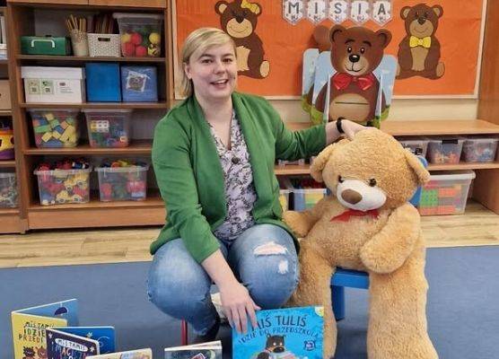 Grafika 2: Dzień Pluszowego Misia