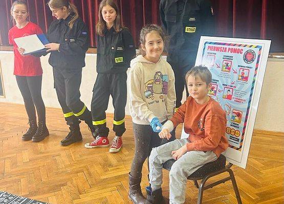 Grafika 3: Zajęcia zimowe - pierwszy dzień