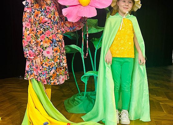 Grafika 1: 8 edycja konkursu recytatorskiego poezji wiosennej "Wiosna, wiosna ach to Ty"