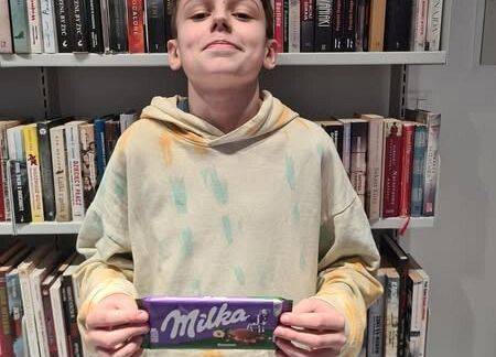 Grafika 2: 12 kwietnia 2024r. - Dzień czekolady