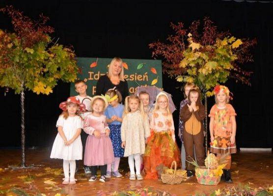 Grafika 5: Konkurs recytatorski "Idzie jesień przez las"