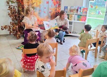 Grafika 2: 5 listopada - Międzynarodowy Dzień Postaci z Bajek 