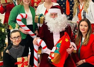 Grafika 1: Święta tuż, tuż