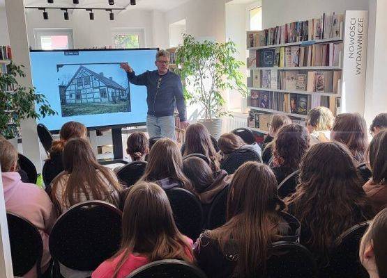 Grafika 5: Historia regionu - spotkanie z Panem Mariuszem Baar