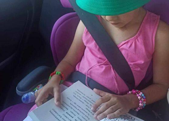 Grafika 9: Konkurs "Pokaż co, gdzie i jak czytasz"