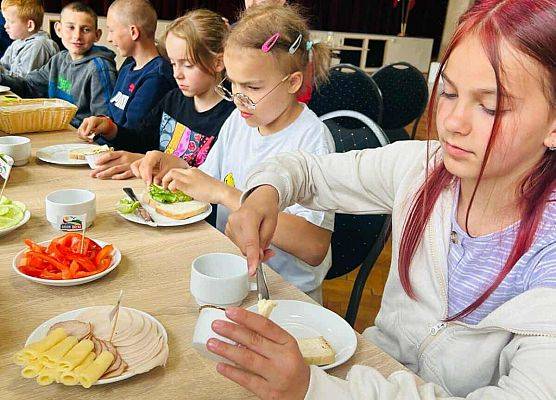 Grafika 6: Zajęcia wakacyjne - dzień pierwszy