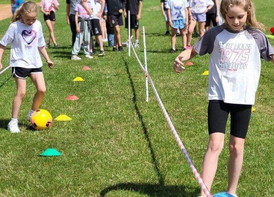 Grafika 3: Zajęcia wakacyjne - dzień sportu