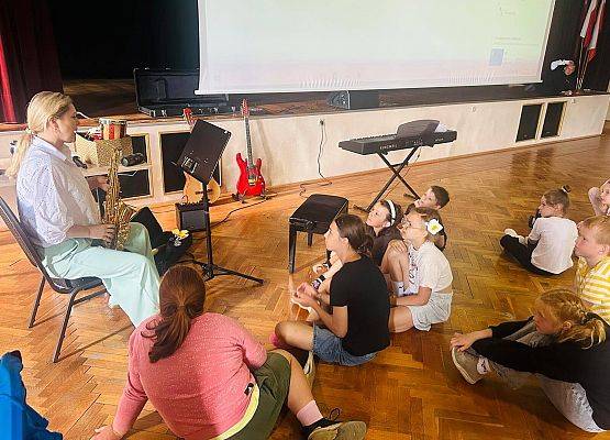 Grafika 2: Zajęcia wakacyjne - muzyczna środa