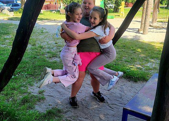 Grafika 7: Zajęcia wakacyjne - dzień czwarty