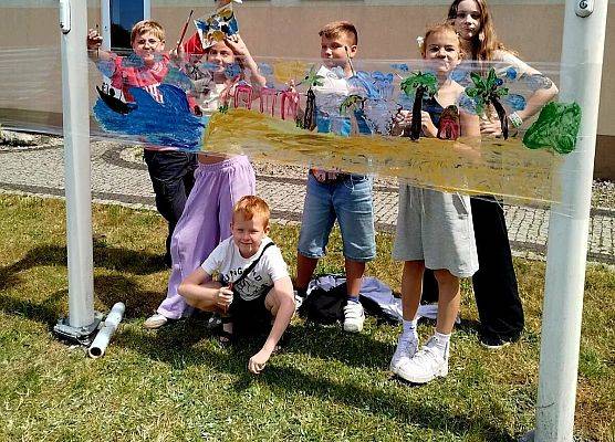 Grafika 13: Zajęcia wakacyjne - dzień czwarty