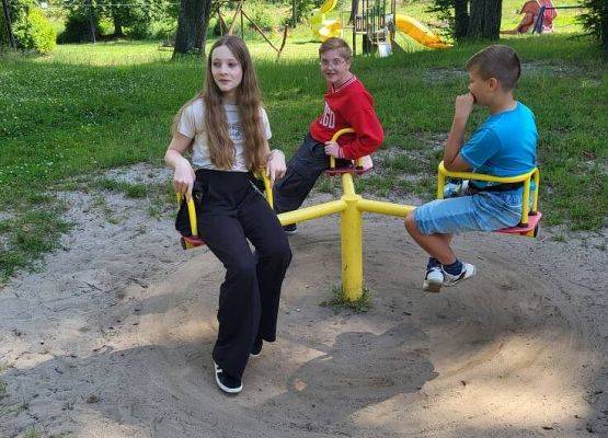 Grafika 4: Zajęcia wakacyjne - dzień czwarty