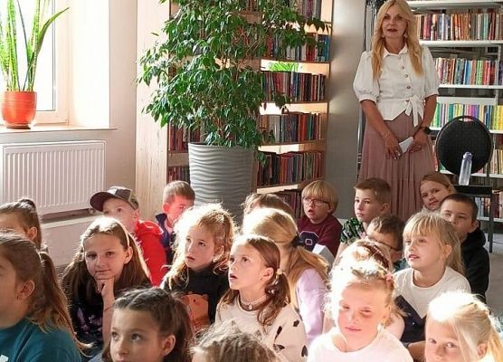 Grafika 6: Odwiedziny uczniów klas I - III ze Szkoły Podstawowej im. Orła Białego w Szczenurzy