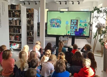 Grafika 3: Odwiedziny uczniów klas I - III ze Szkoły Podstawowej im. Orła Białego w Szczenurzy