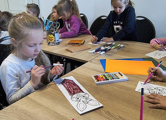 Grafika 14: Międzynarodowy Dzień Książki dla Dzieci