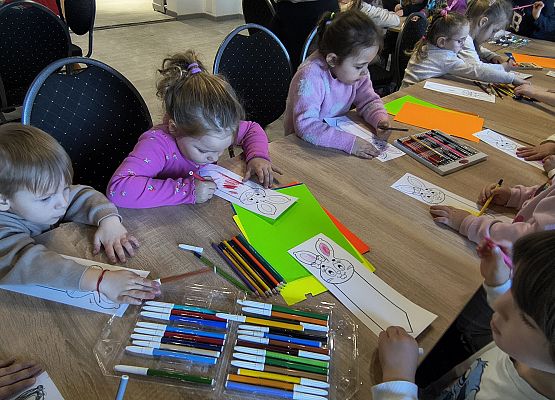 Grafika 15: Międzynarodowy Dzień Książki dla Dzieci