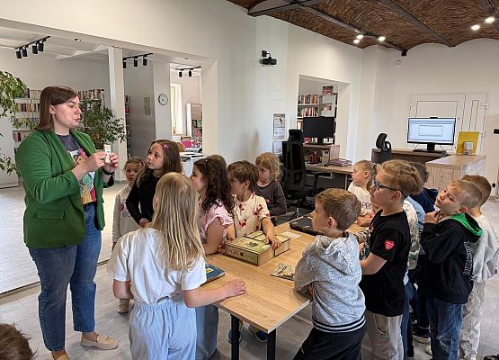 Grafika 8: XXIII Ogólnopolski Tydzień Bibliotek