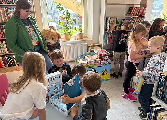Grafika 11: XXIII Ogólnopolski Tydzień Bibliotek