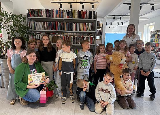 Grafika 15: XXIII Ogólnopolski Tydzień Bibliotek