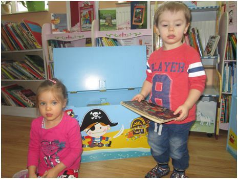 Grafika #1: Ferie zimowe w bibliotece