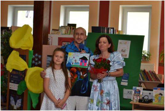 Grafika #2: Spotkanie literacko-muzyczne "Śpiewająca Biblioteka"